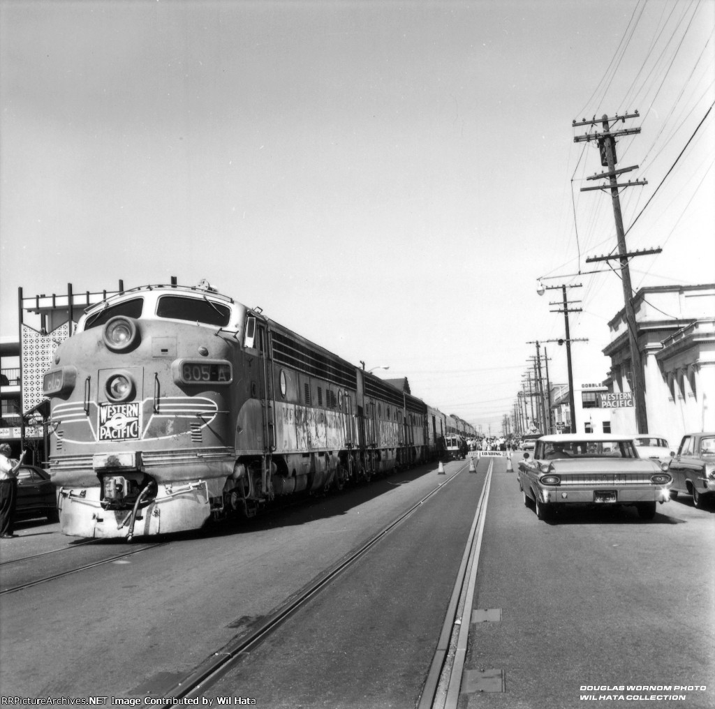 Loading at Oakland